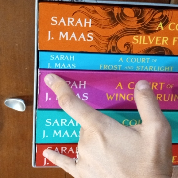 ACOTAR Box Set - Picture 7 of 10